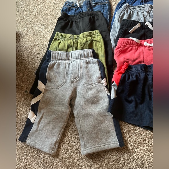 18 month boy’s clothing bundle - Picture 3 of 11